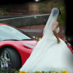 Brautauto und Braut